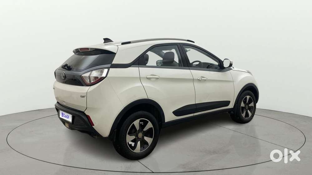 Tata Nexon 1.2 Revotron Xza Plus, 2019, Petrol