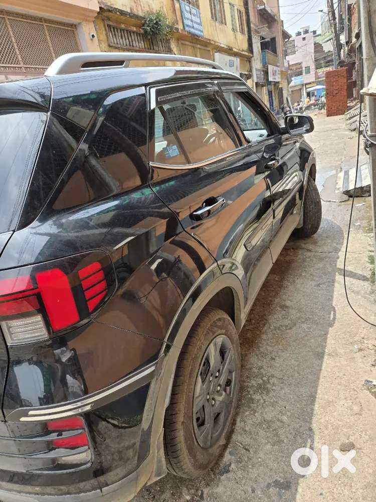Hyundai Venue Petrol 2023