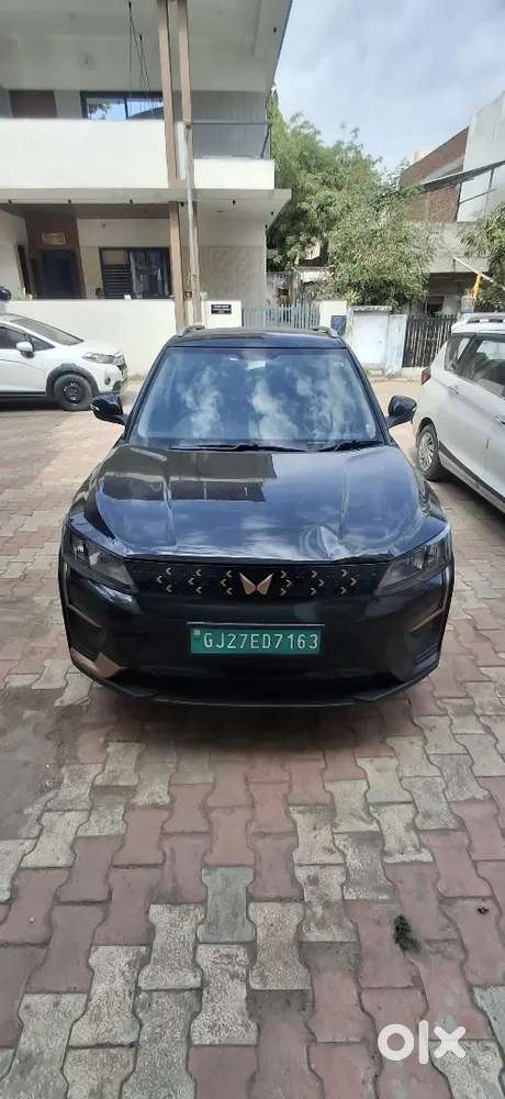 Mahindra Xuv400 2024 Electric 65000 Km Driven