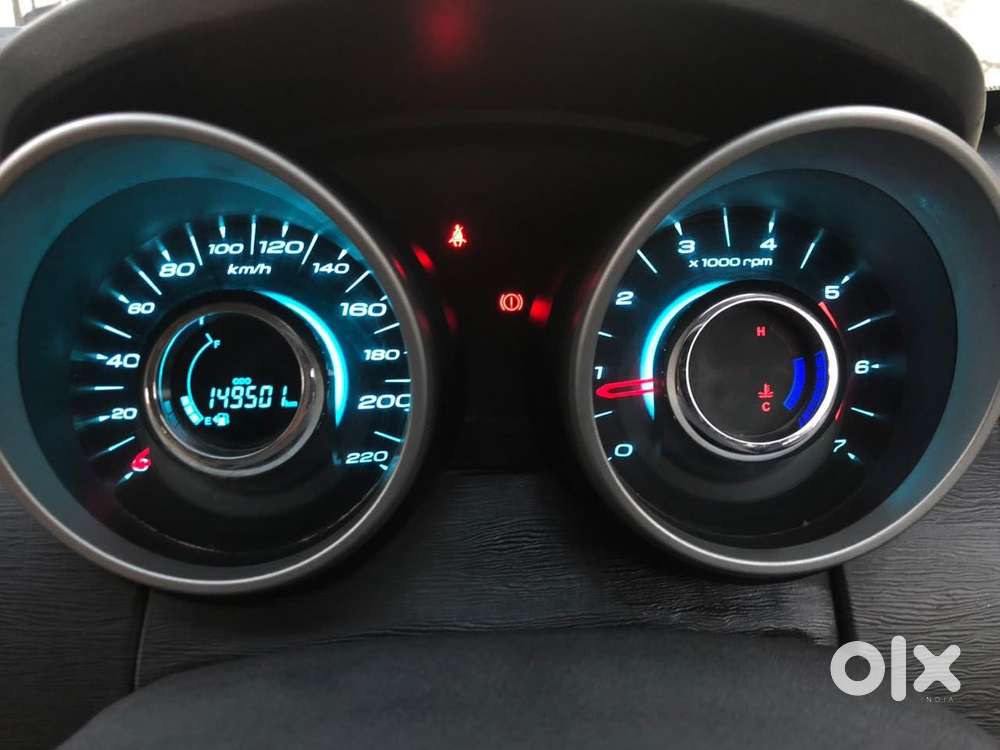 Mahindra Xuv500 2.2 W10, 2015, Diesel