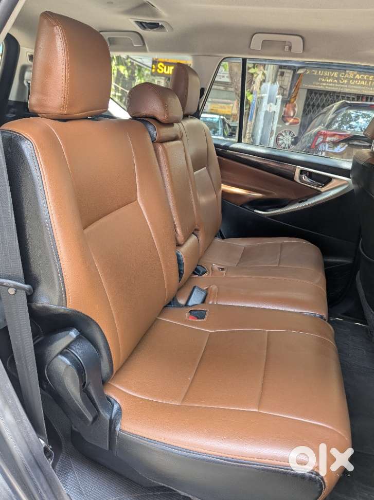 Toyota Innova Crysta 2.4 G Mt 8s, 2022, Diesel