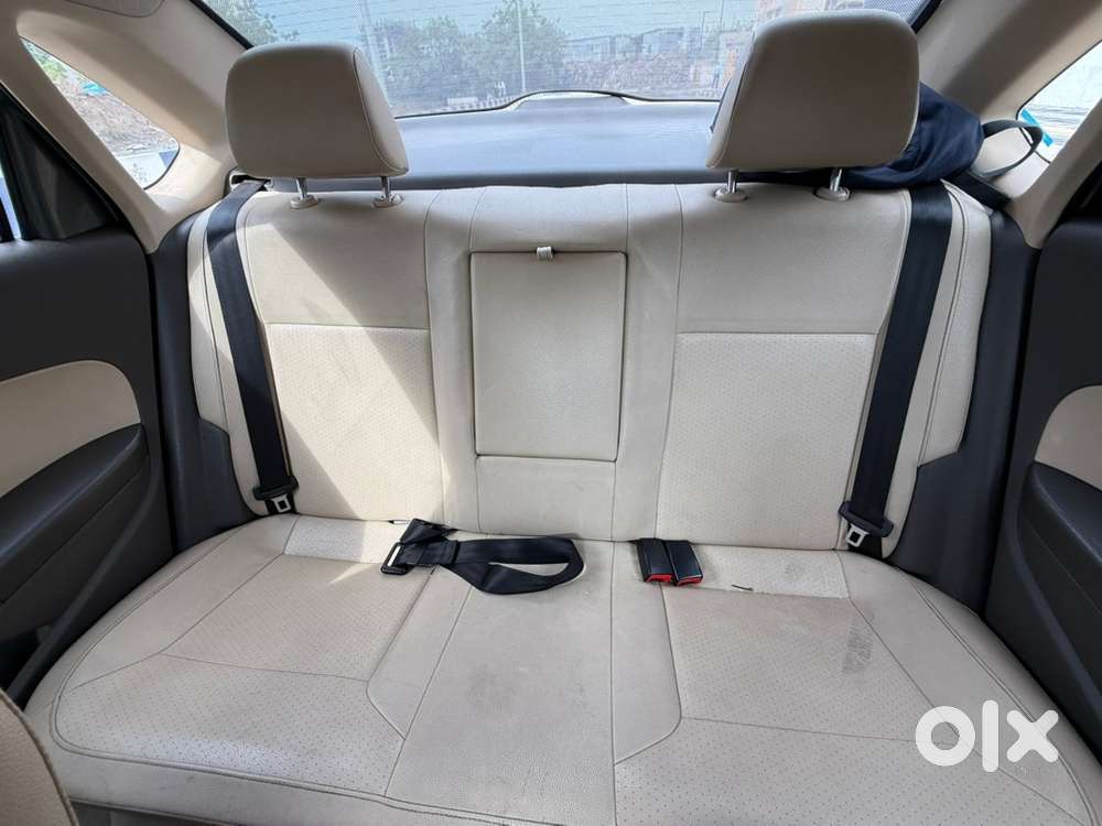 Volkswagen Vento 2013 Petrol