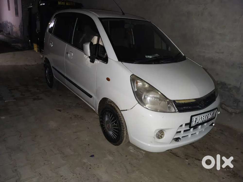 Seel Di Caar In The Maruti Suzuki Zen Estilo