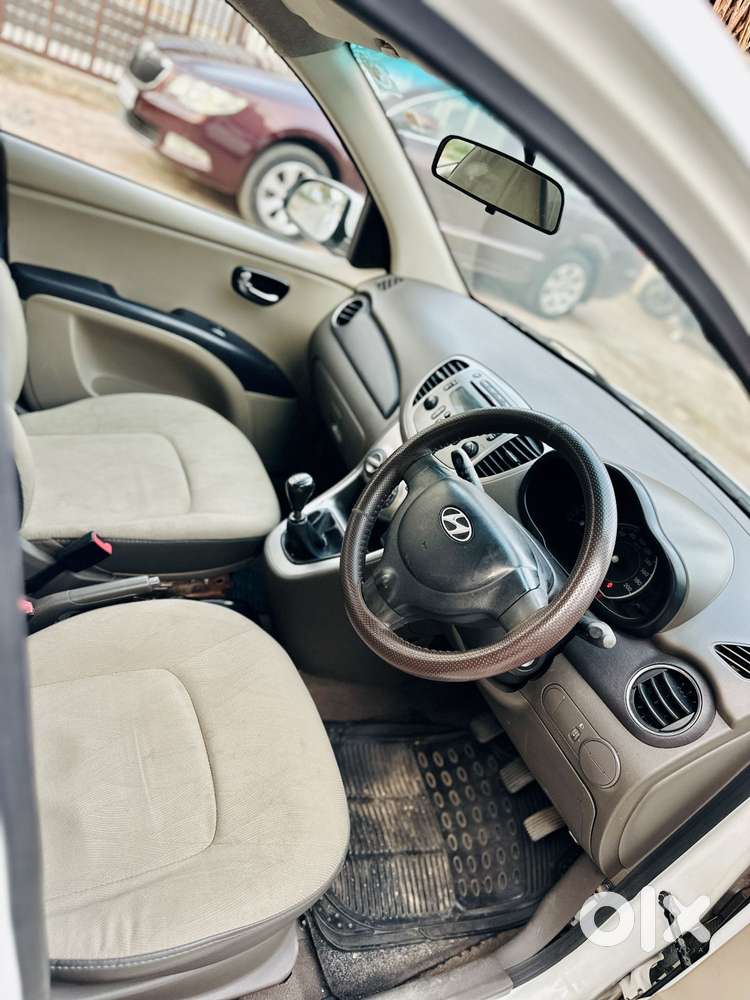 Hyundai I10 Sportz 1.1l, 2012, Petrol