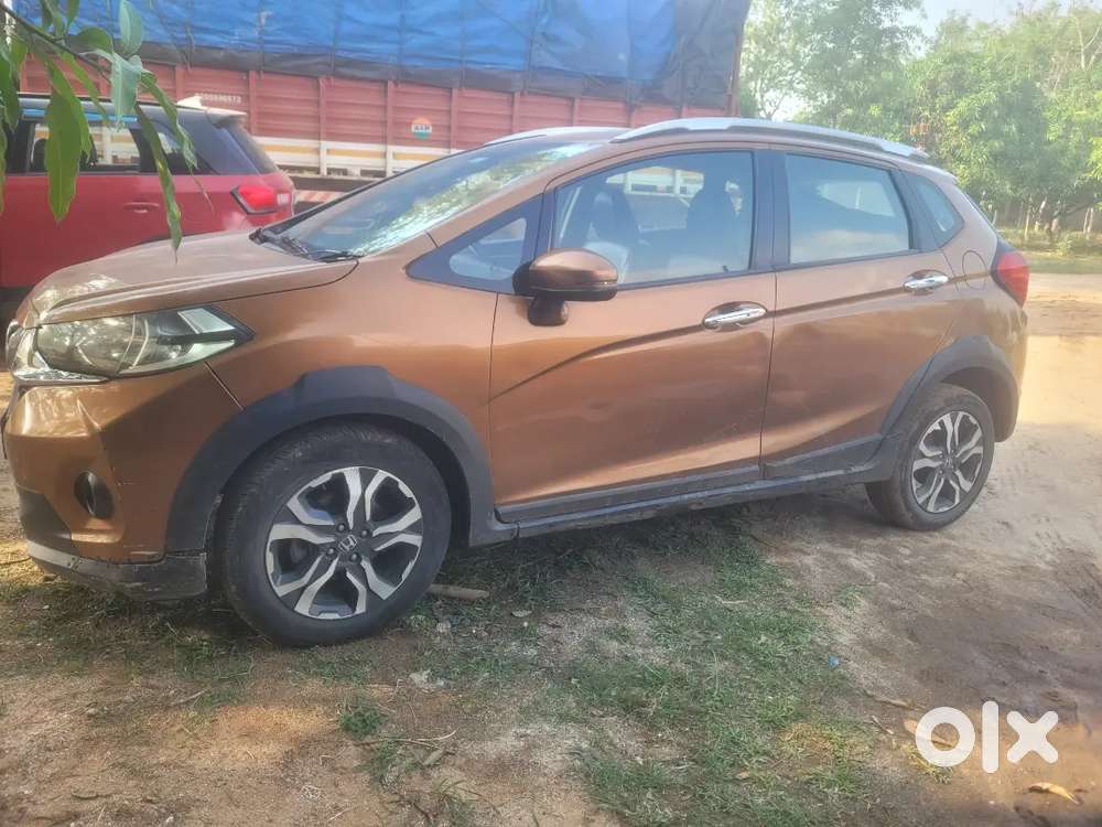 Honda Wr-v 2018 Diesel + Sunroof Well Maintained