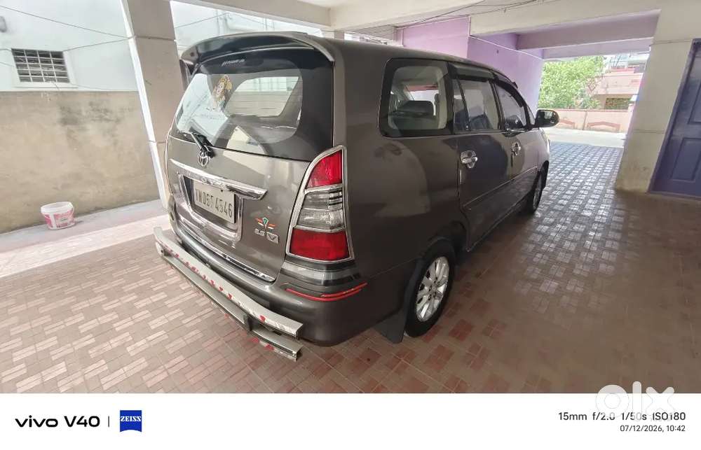 Toyota Innova Vx 2012