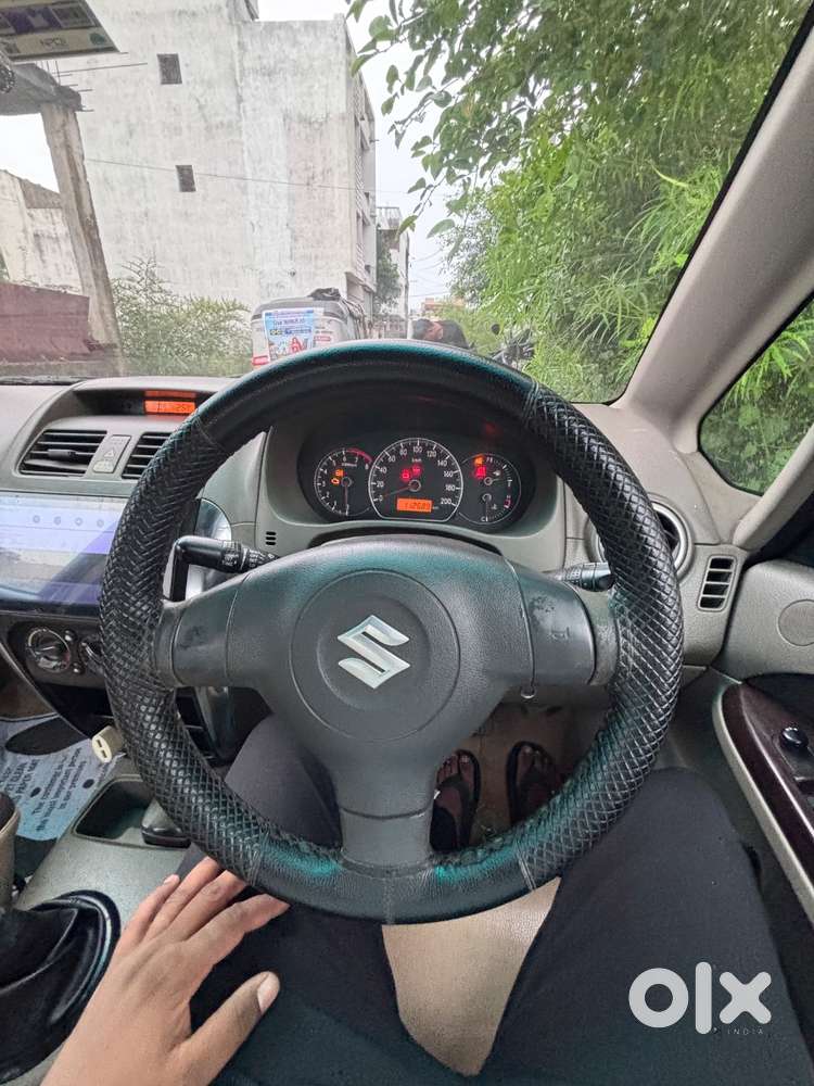 Maruti Suzuki Sx4 2010