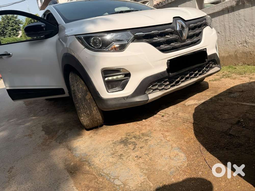 2022 Renault Triber Petrol Top Model Automatic