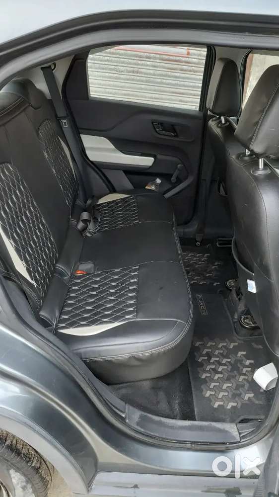 Very Good Condition.
Car