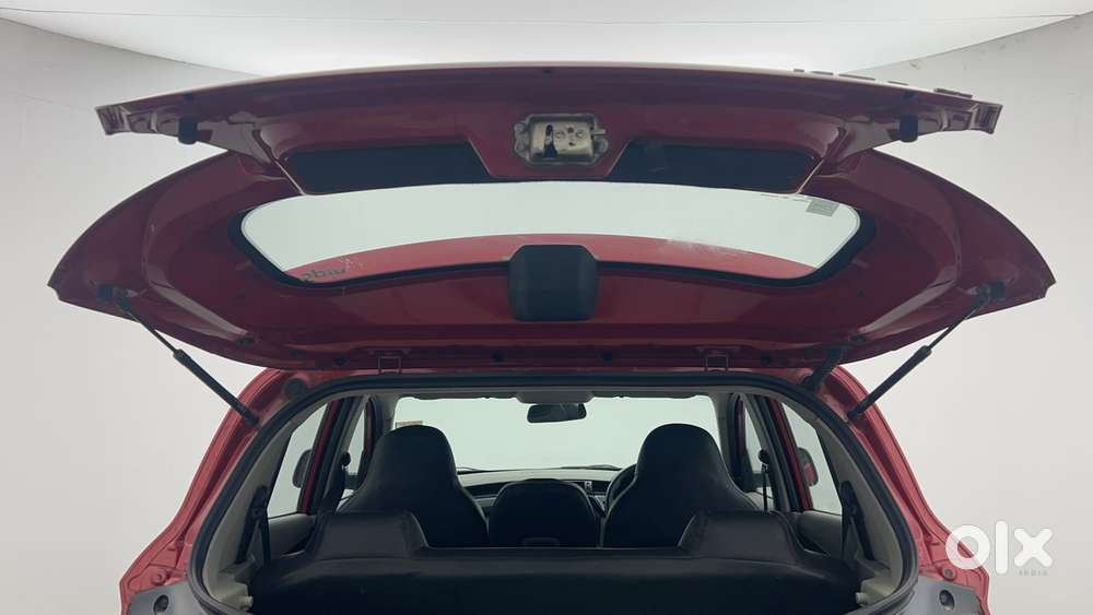 Mahindra Kuv 100 Mfalcon G80 K2, 2017, Petrol