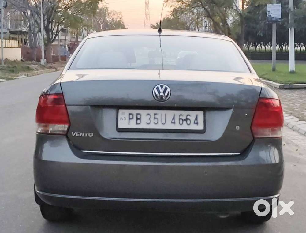 Volkswagen Vento, 2014, Petrol