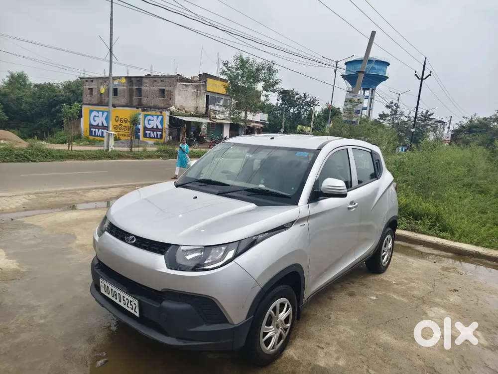 Mahindra Kuv100 Nxt Petrol 2016