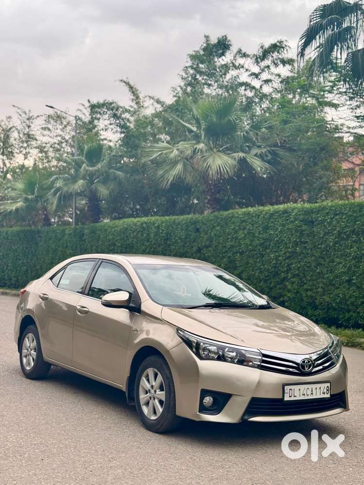 Toyota Corolla Altis 2010-2013 G, 2014, Petrol