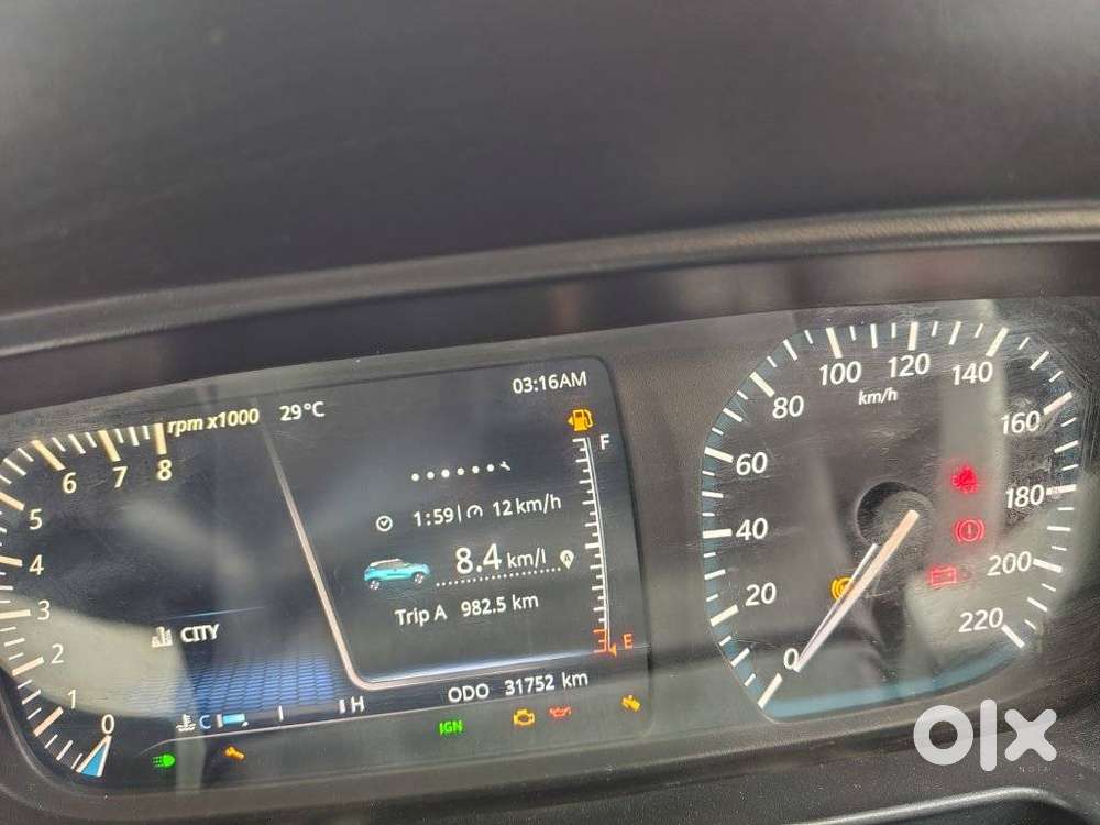 Tata Punch, 2023, Petrol