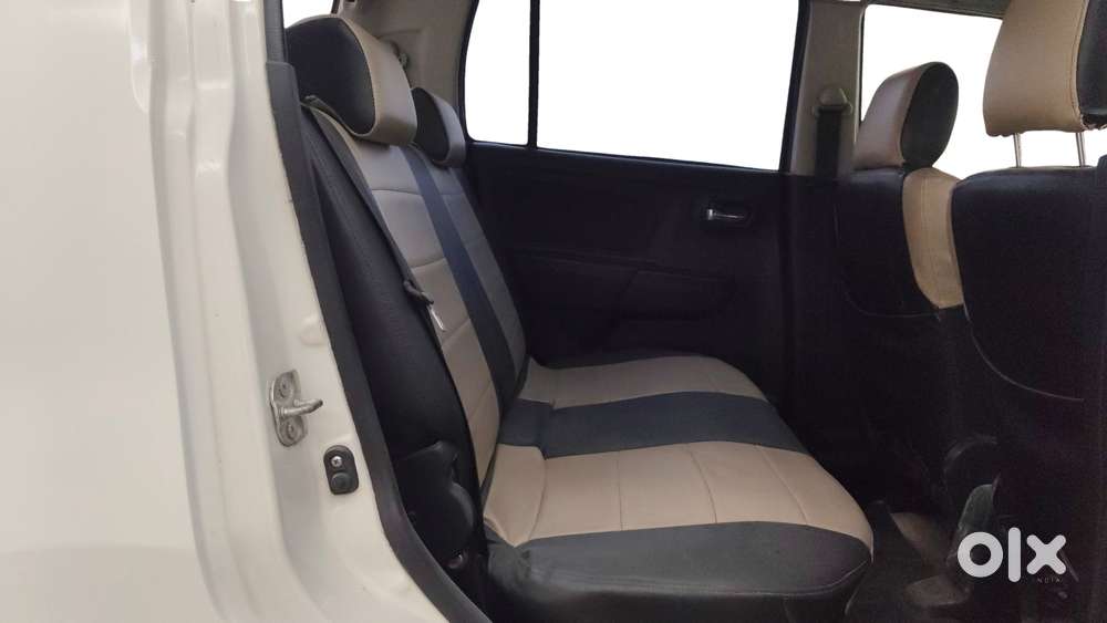 Maruti Suzuki Wagon R Stingray Vxi, 2015, Petrol