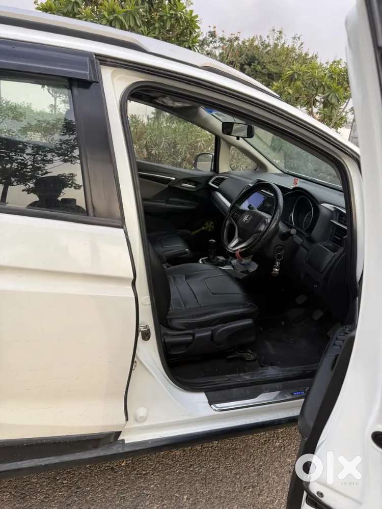 Honda Wr-v 2017 Petrol Well Maintained