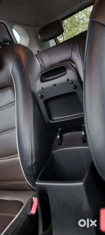 Kia Sonet 2023 Petrol 25000 Km Driven