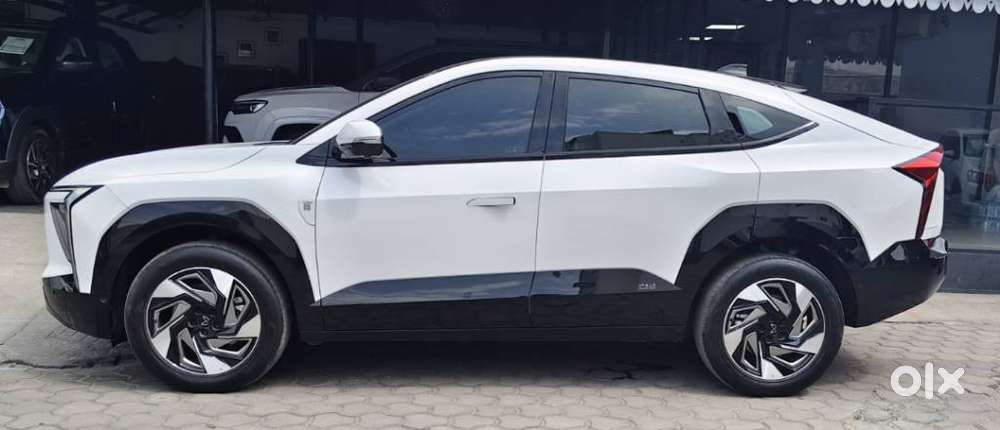 Mahindra Xev 9e Three B79 Kwh, 2026, Electric