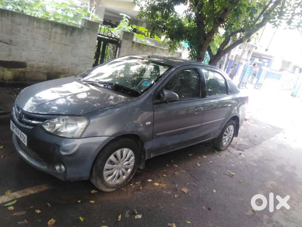 Toyota Etios Cross 2013 Petrol 31998 Km Driven