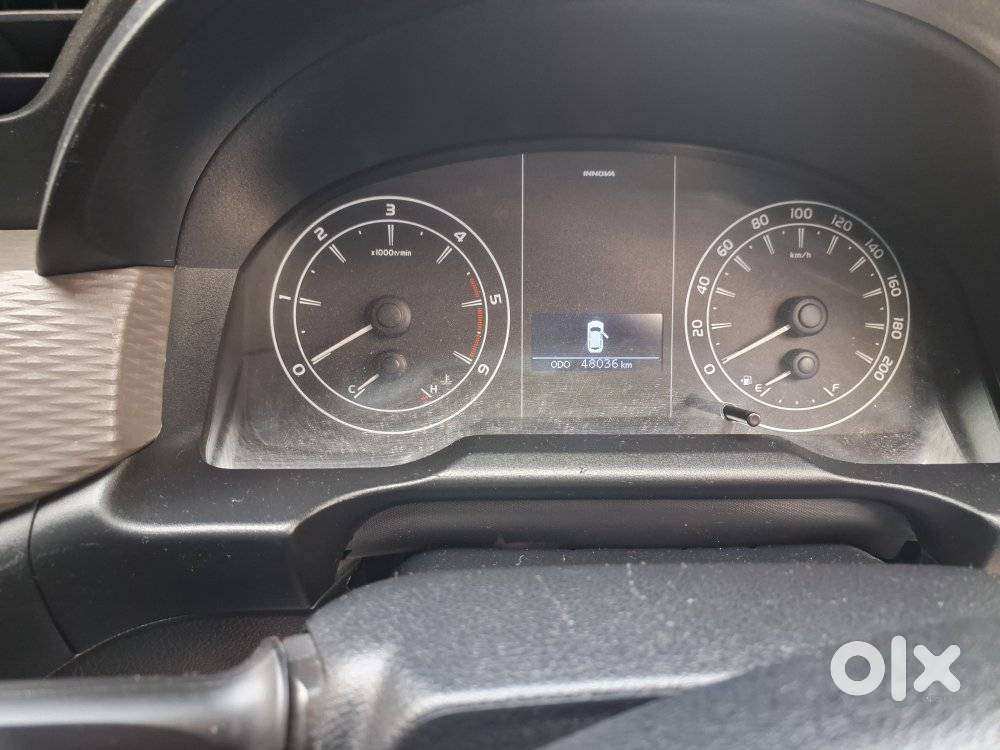 Toyota Innova Crysta 2.4 G Mt, 2025, Diesel