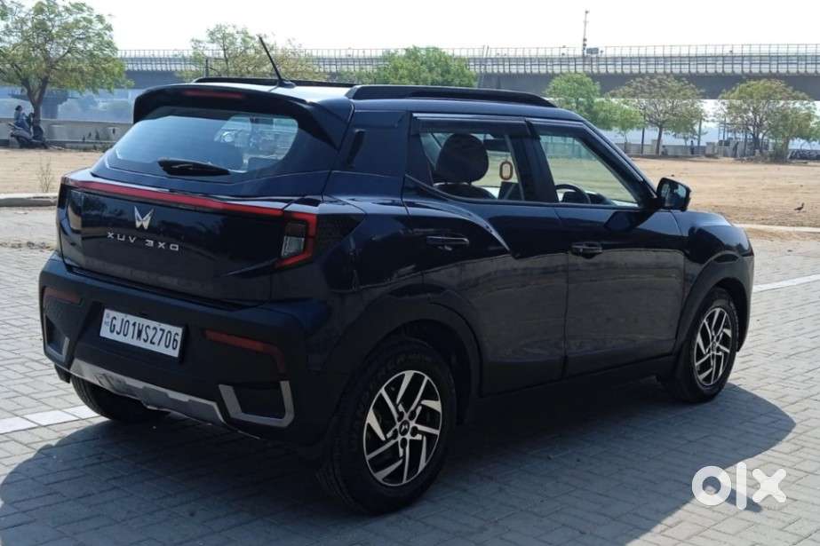 Mahindra Xuv 3xo Ax5l 1.2 Petrol At, 2024, Petrol