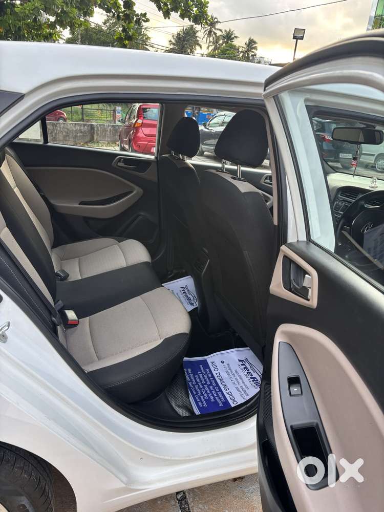 Hyundai I20 2015-2017 Sportz 1.2, 2015, Petrol