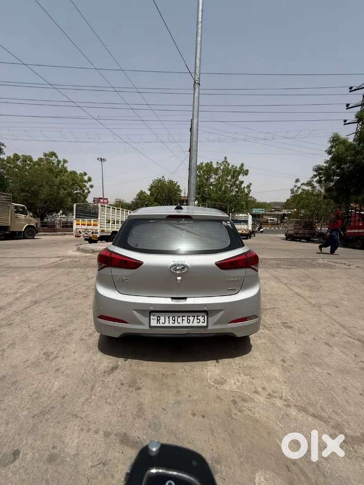 Hyundai I20 2016 Diesel 65000 Km Driven