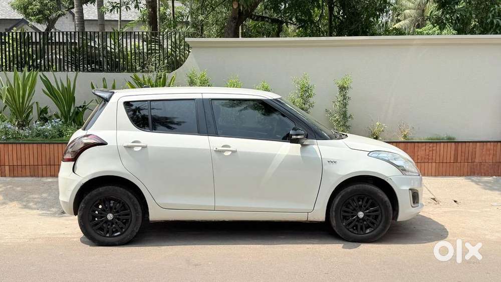 Maruti Suzuki Swift 2016