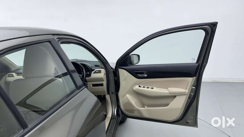 Maruti Suzuki Dzire 1.2 Vxi, 2019, Petrol