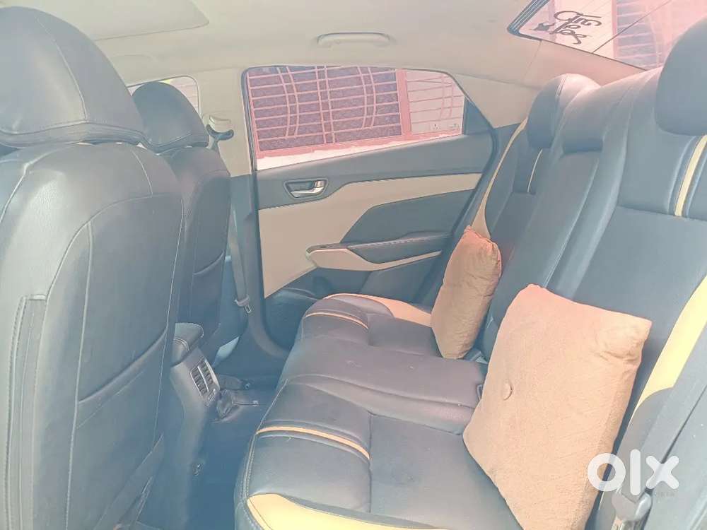 Hyundai Verna Petrol Mt 2021