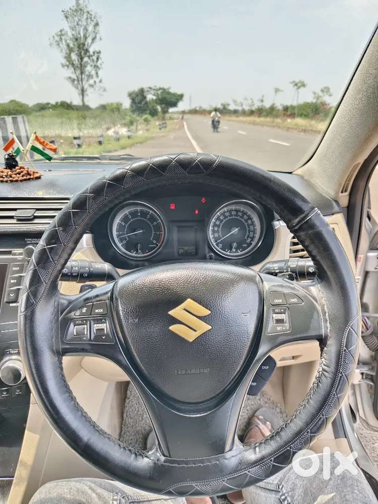 Maruti Suzuki Kizashi Petrol 2013