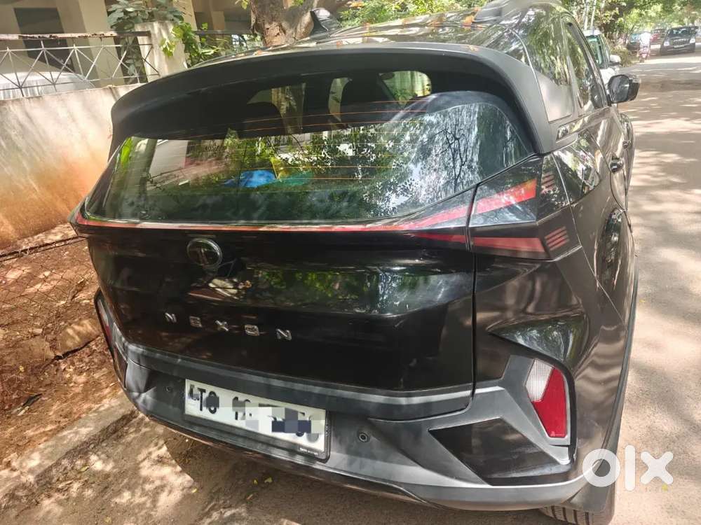 Tata Nexon Automatic Petrol Dark Edition 2024