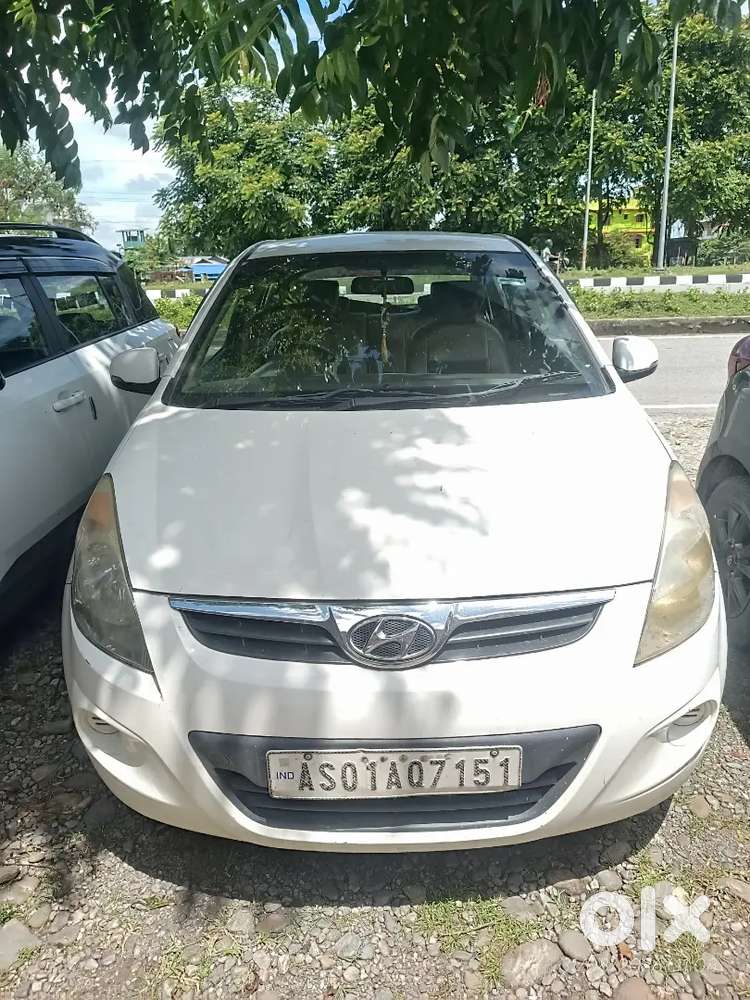 Hyundai I20 Sportz Petrol 2010