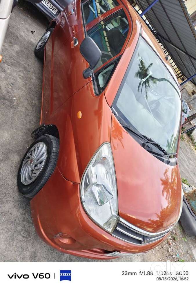 Maruti Suzuki Estilo Vxi, 2011, Petrol