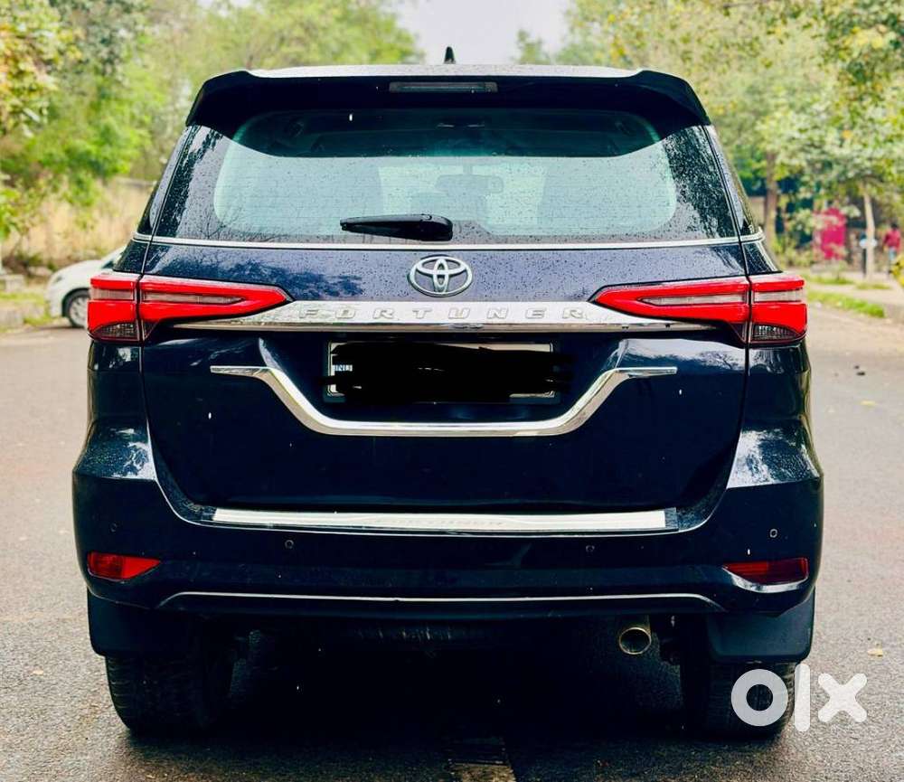 Toyota Fortuner 4x2 At 2.7 Petrol, 2022, Petrol