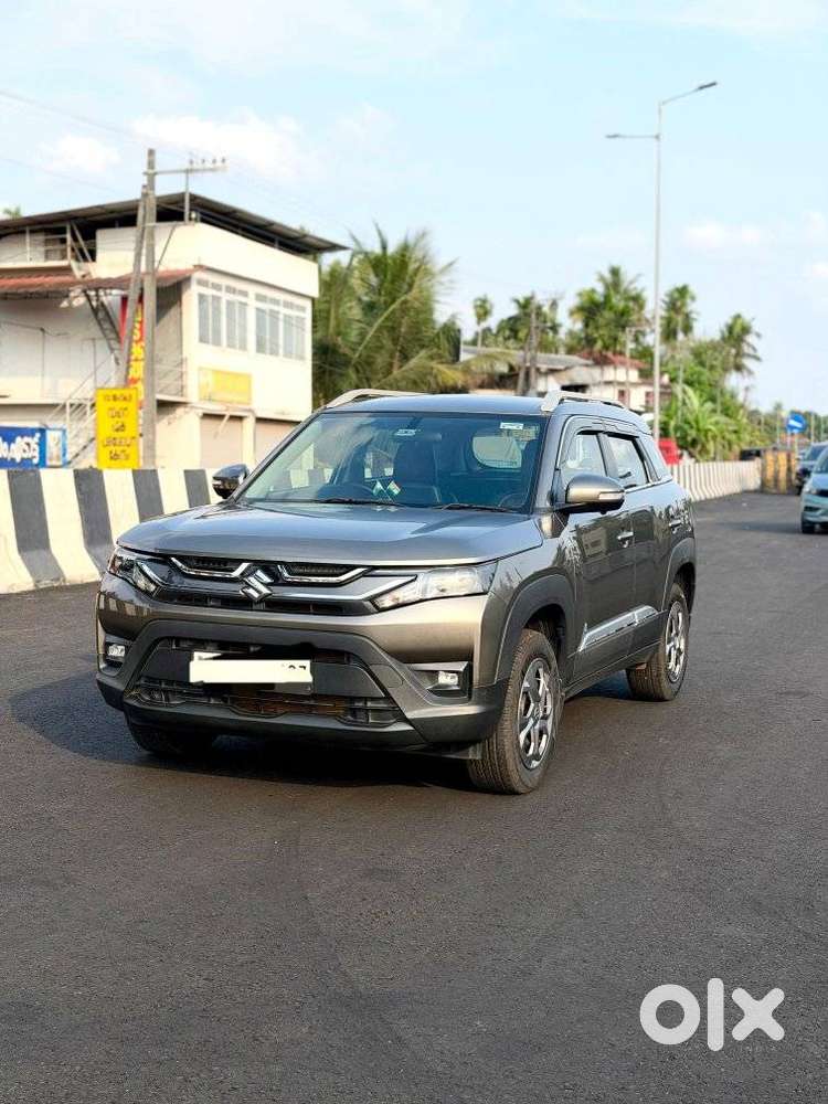 Maruti Suzuki Brezza 1.5 Lxi Smart Hybrid, 2023, Petrol