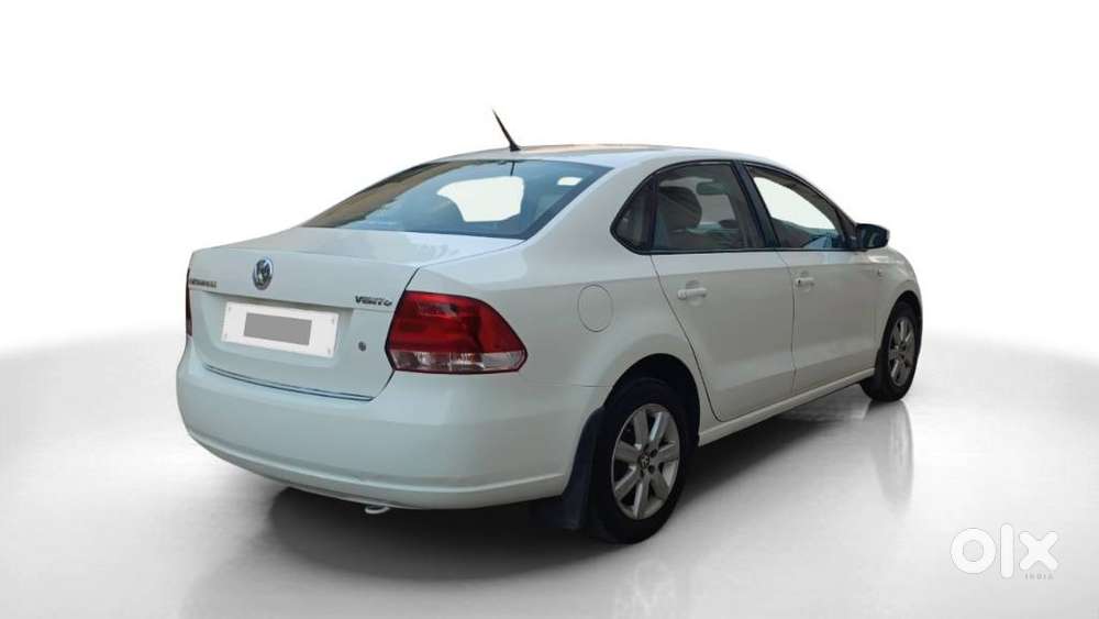 Volkswagen Vento 2010-2013 Petrol Highline, 2012, Petrol