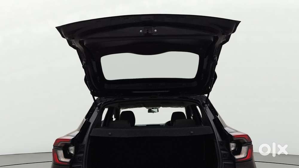Renault Kiger Rxl, 2025, Petrol