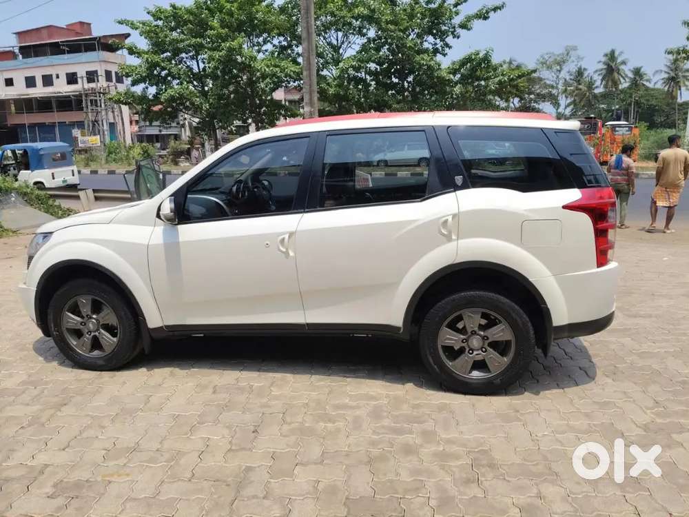 Mahindra Xuv500 2014 Diesel 142000 Km Driven