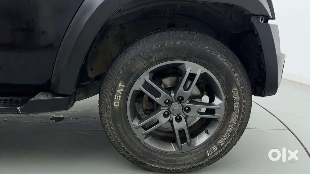 Mahindra Thar 2.0 Lx Hard Top Petrol At 4 Rwd, 2023, Petrol