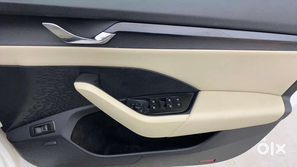 Skoda Octavia 2.0 L K Tsi At, 2021, Petrol