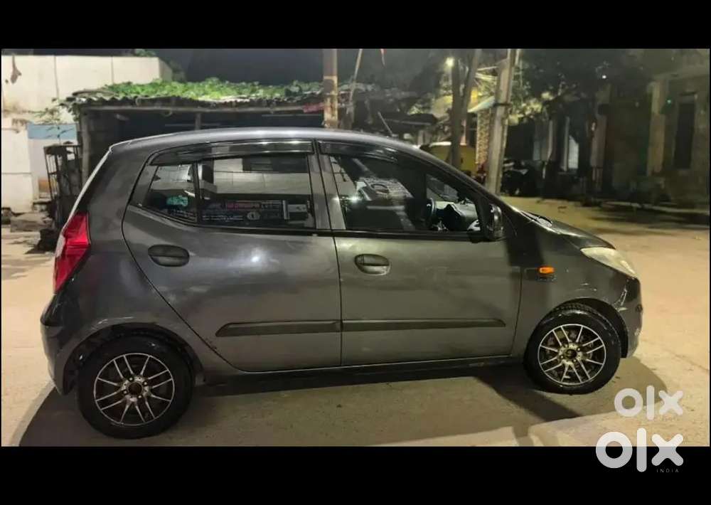 Hyundai I10 2012 Cng & Hybrids 80000 Km Driven