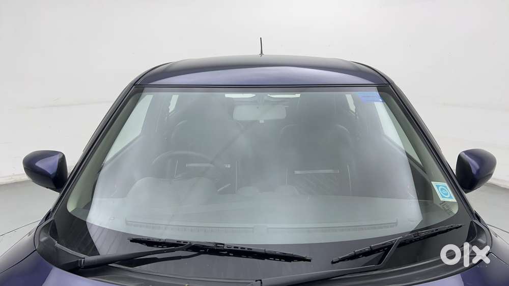 Maruti Suzuki Swift 1.3 Zxi, 2022, Petrol