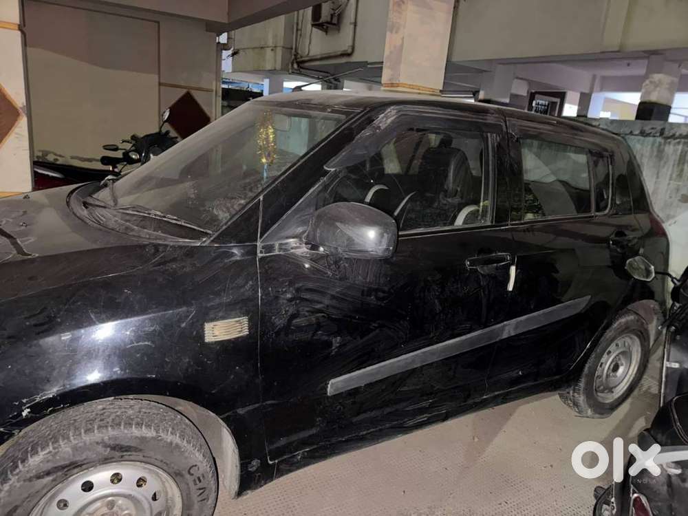 Maruti Suzuki Swift Lxi 2009