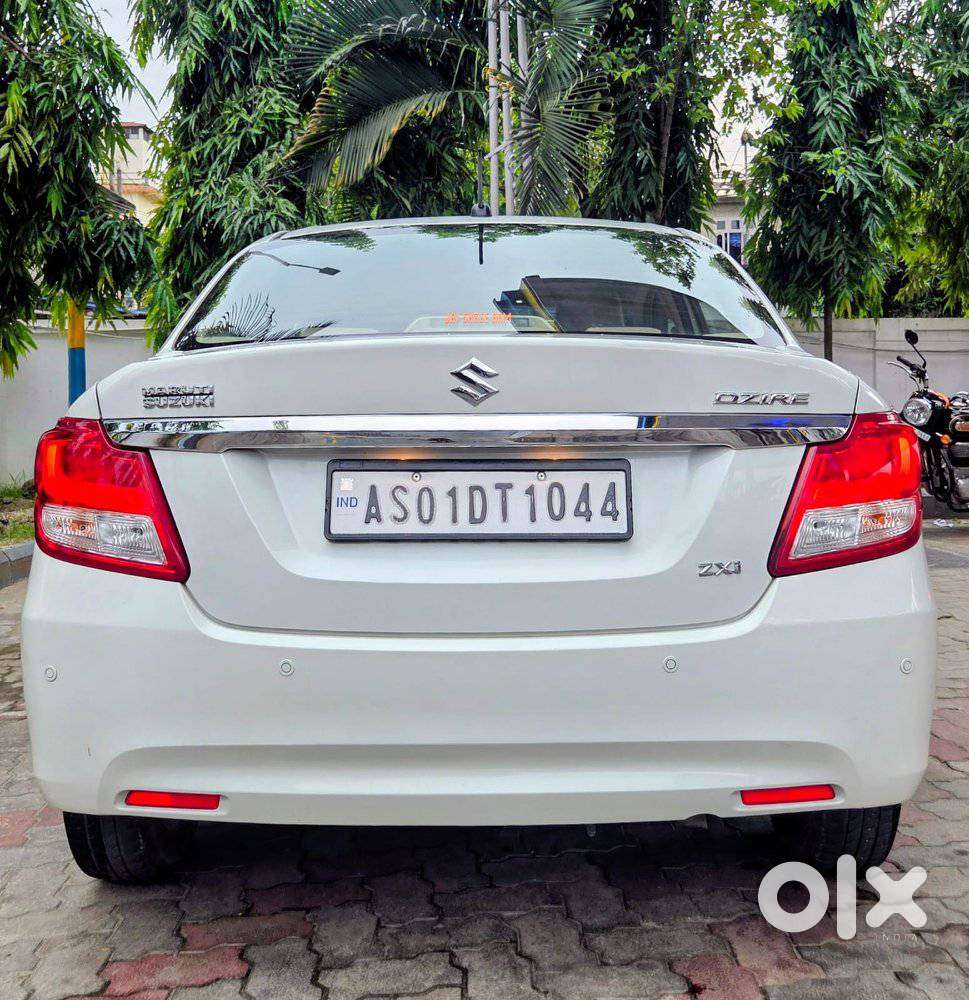 Maruti Suzuki Dzire 1.2 Zxi, 2018, Petrol