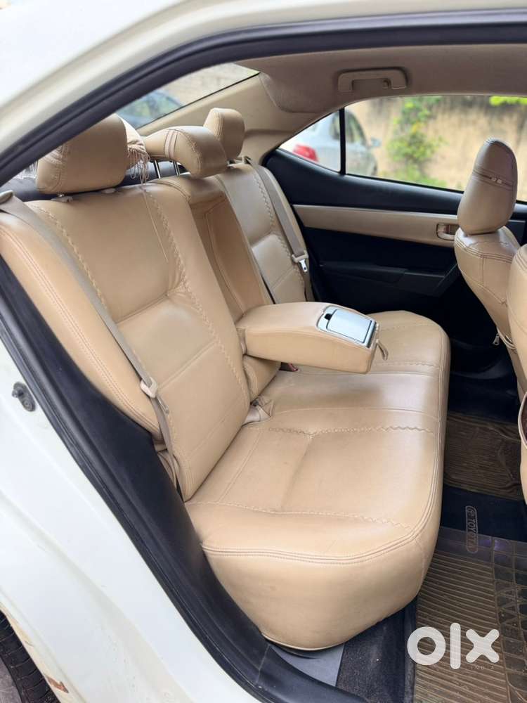 Toyota Corolla Altis 2014