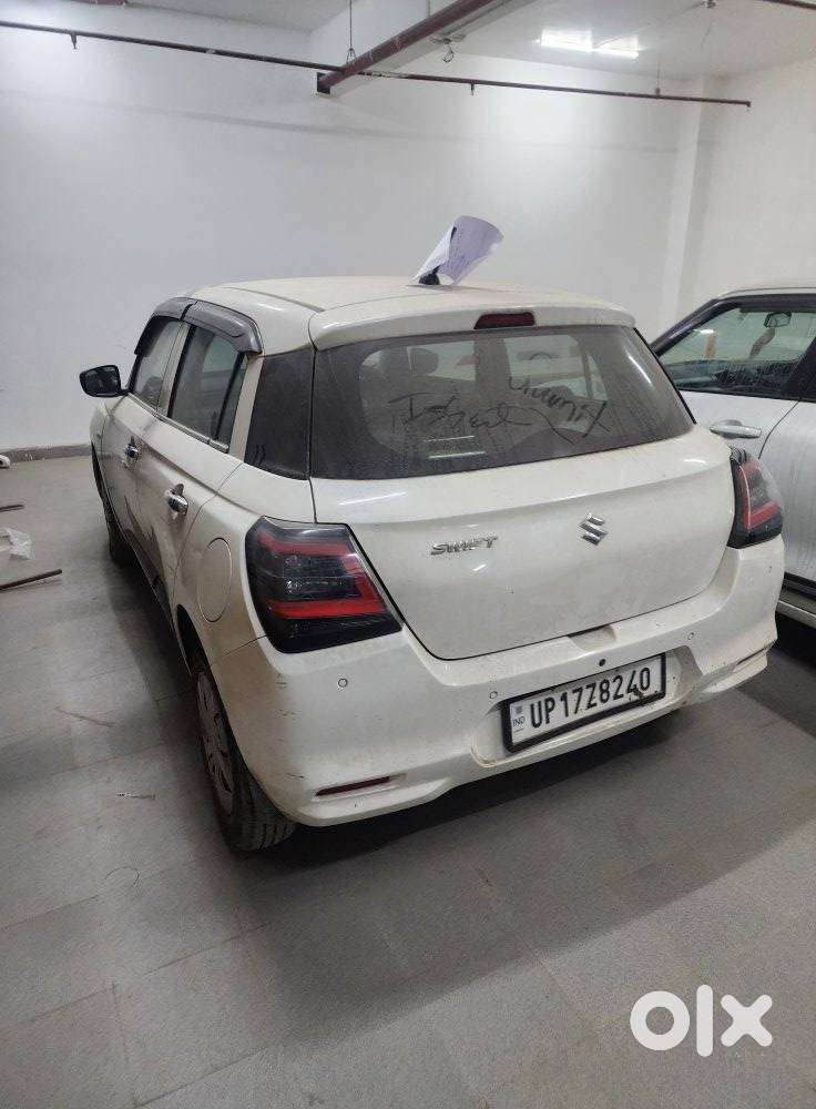 Maruti Suzuki Swift Lxi Optional-o, 2025, Petrol