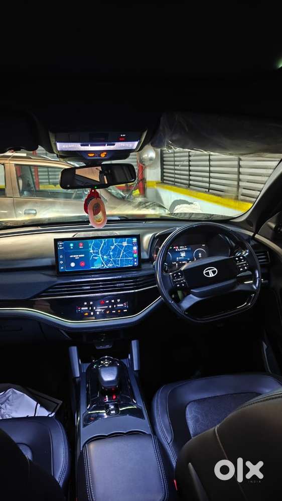 Tata Safari Diesel 2025 Accomplished Plus 7str Dark Edition