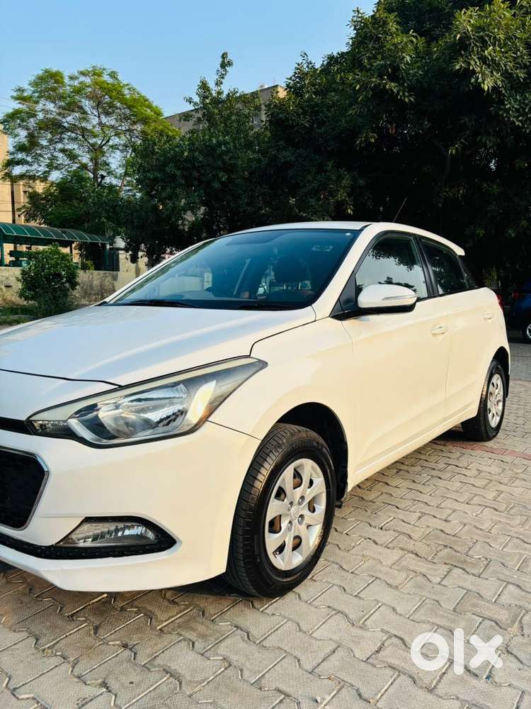 Hyundai Elite I20 Sportz Plus Dual Tone, 2017, Petrol