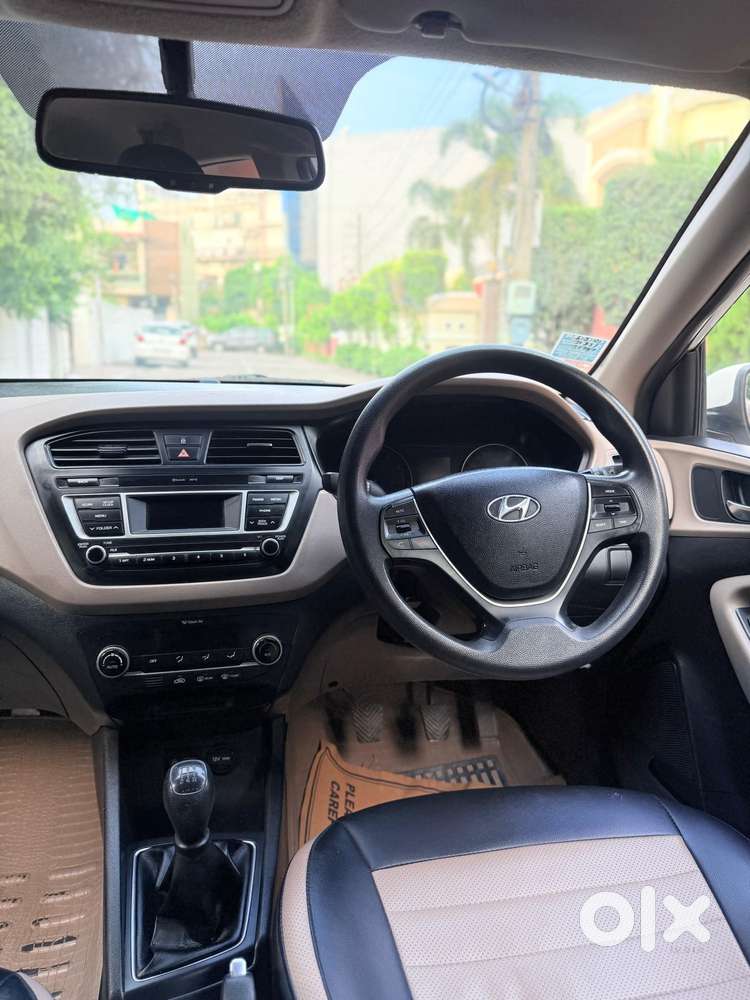 Hyundai I20 Sportz 1.2 Bs-iv, 2016, Petrol